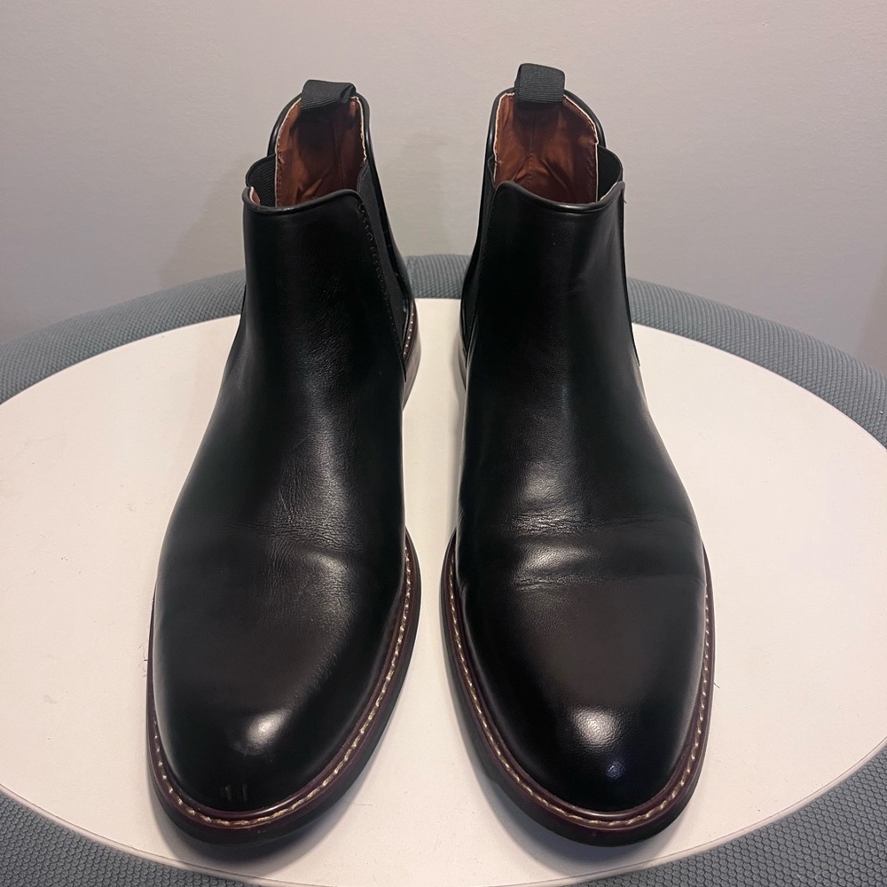 Men’s Black Chelsea Boots Sz. 8.5